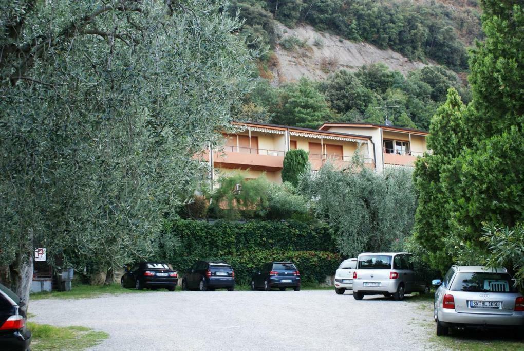 Apartament Luna Wifi Free - Malcesine Exterior photo